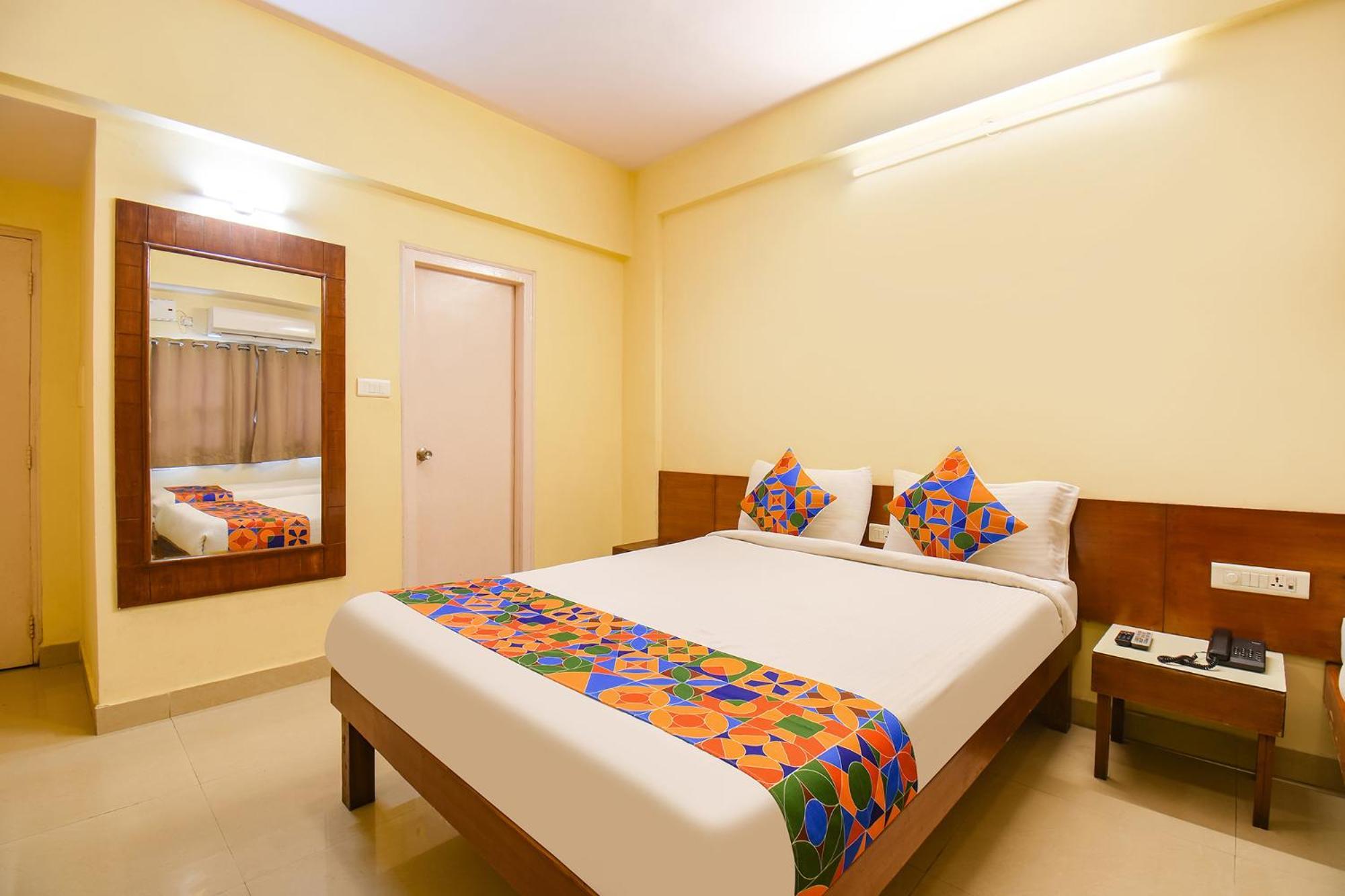 Fabhotel Prime Yash Residency - Nr Lonavala Railway Station Экстерьер фото