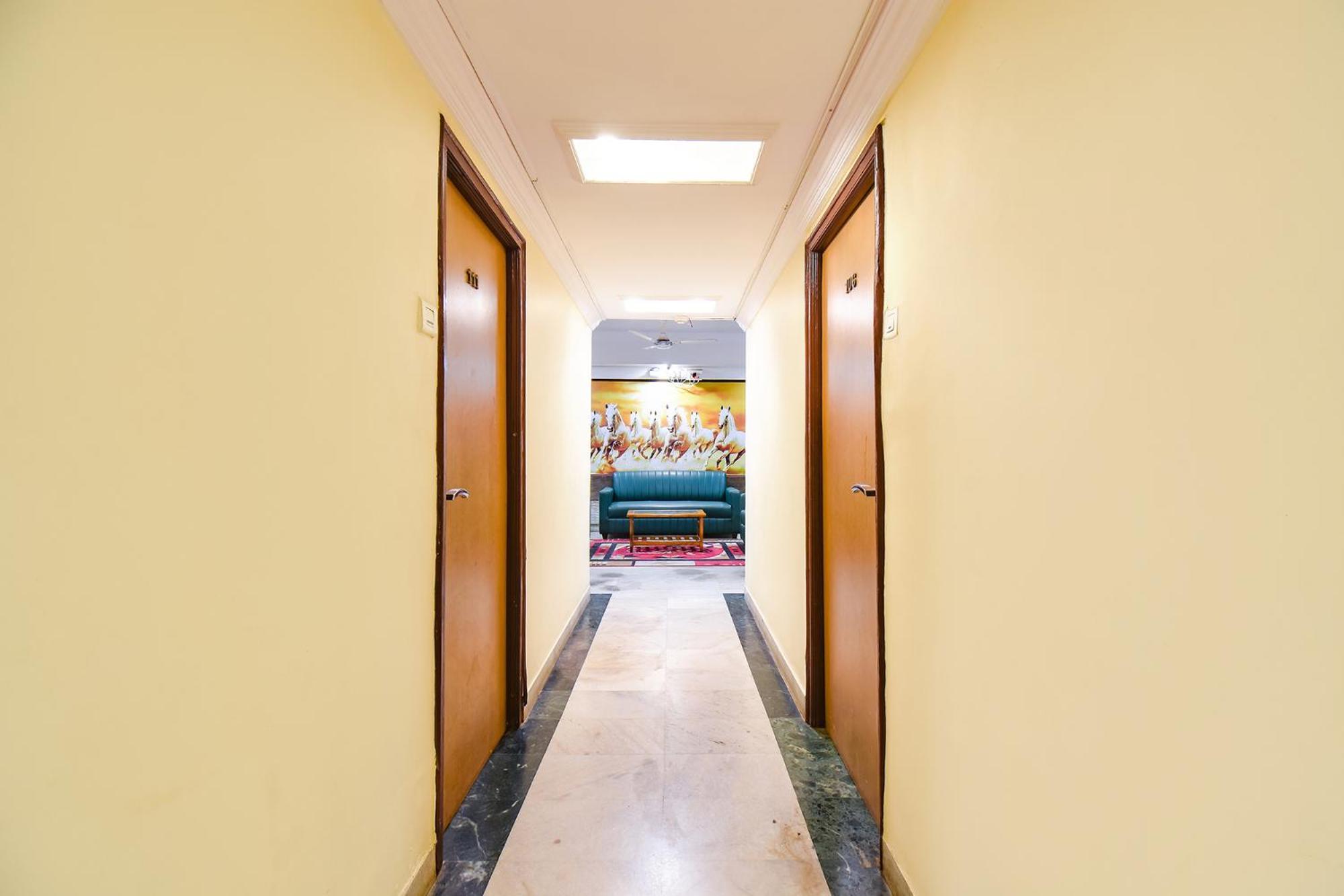 Fabhotel Prime Yash Residency - Nr Lonavala Railway Station Экстерьер фото